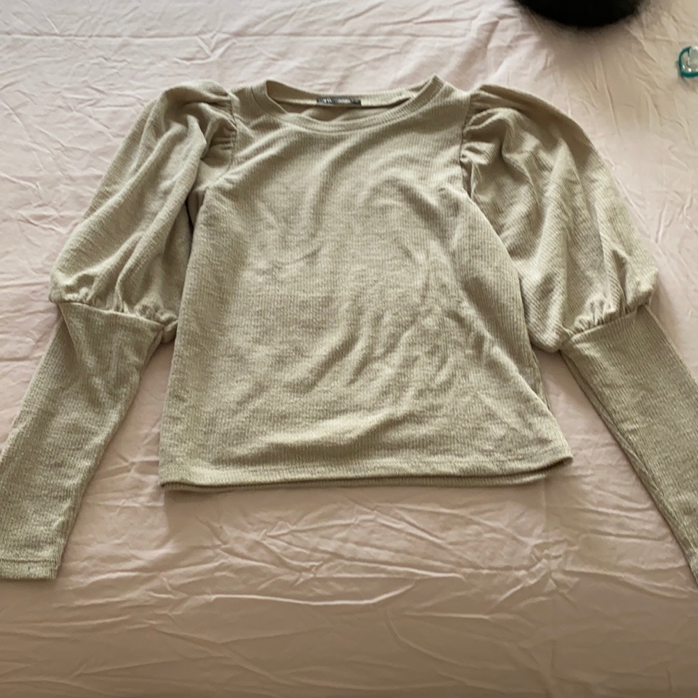 Zara bell long sleeve top